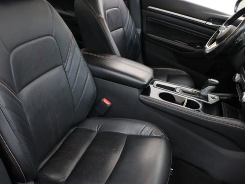 Used 2023 Nissan Altima 2.5 SR w/ SR Premium Package FWD image 24