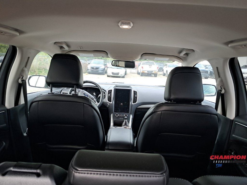 Used 2023 Ford Edge SEL AWD/4WD image 27