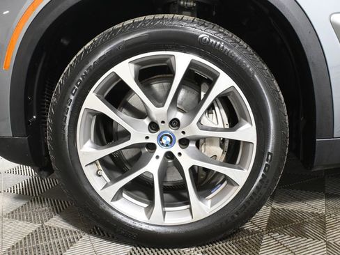 Certified 2025 BMW X5 xDrive50e w/ Parking Assistance Package image 12