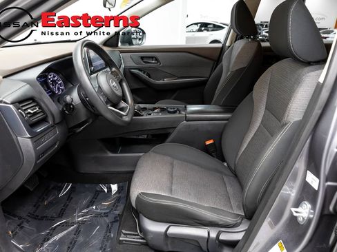 Used 2021 Nissan Rogue S AWD/4WD image 14