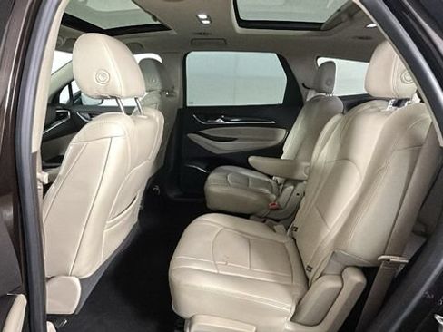 Used 2018 Buick Enclave Essence w/ Trailering Package FWD image 26