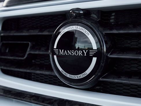 Used 2025 Mercedes-Benz G 63 AMG 4MATIC image 8