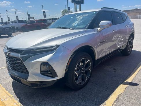 Used 2019 Chevrolet Blazer RS FWD image 1