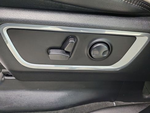 Certified 2024 RAM 1500 Laramie AWD/4WD image 34