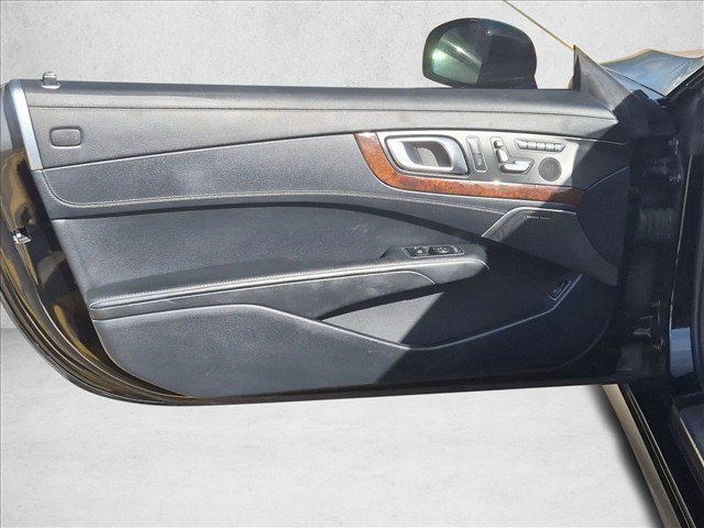 Used 2014 Mercedes-Benz SL 550 image 15