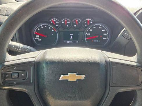 Certified 2022 Chevrolet Silverado 1500 Custom AWD/4WD image 30