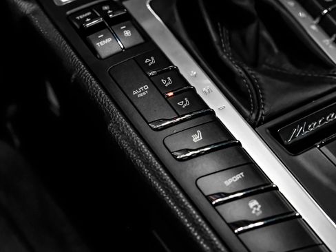 Used 2018 Porsche Macan S AWD/4WD image 21