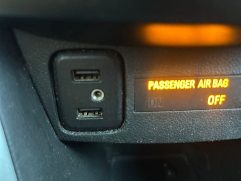 Used 2021 Chevrolet Trax LS w/ Tint and Cruise Package image 24