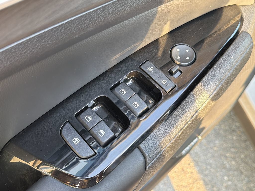 Used 2023 Kia Sportage X-Pro AWD/4WD image 23