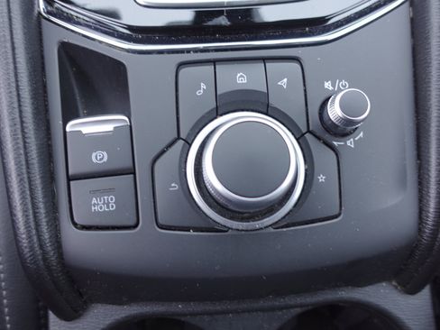 Certified 2025 MAZDA CX-5 AWD 2.5 S w/ Preferred Package image 22