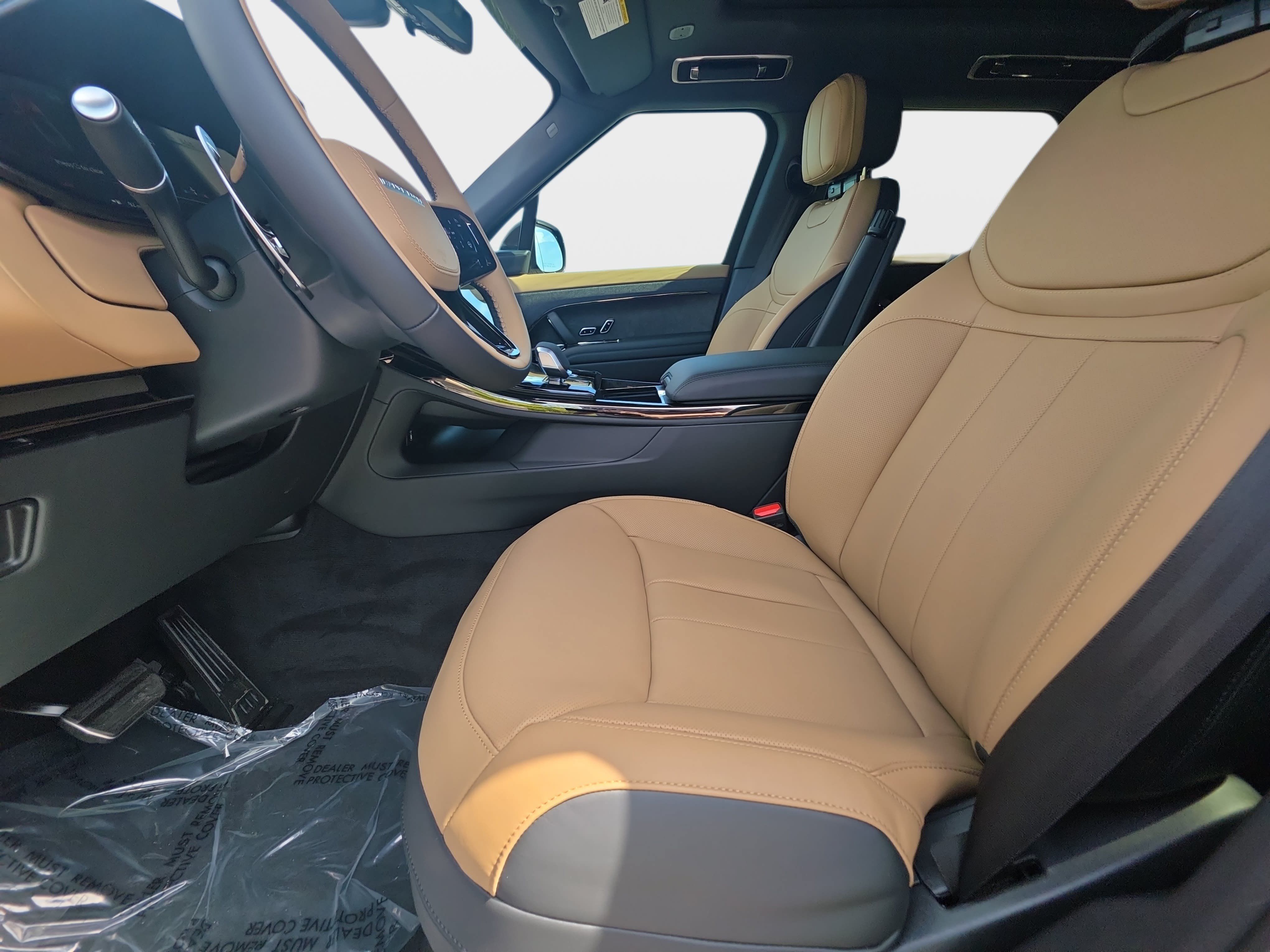 New 2026 Land Rover Range Rover Sport Dynamic SE AWD/4WD image 15