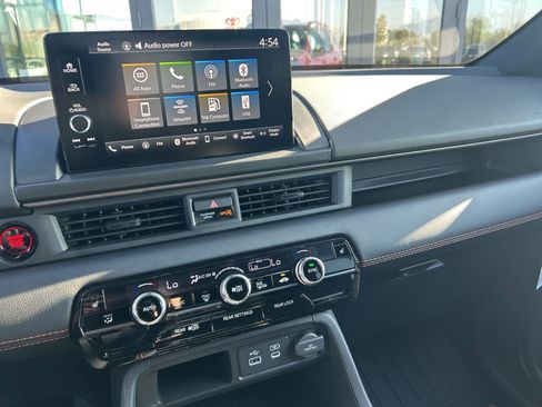 New 2025 Honda Pilot TrailSport image 16