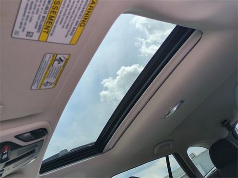 Used 2022 Subaru Outback Limited image 20