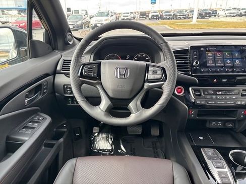 New 2026 Honda Ridgeline Black Edition image 13
