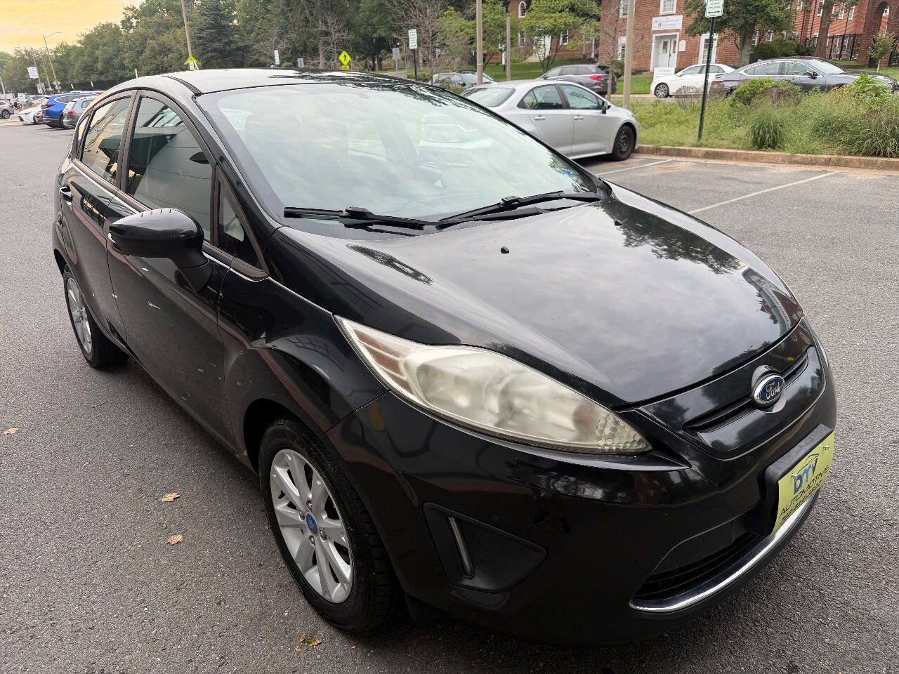 Used 2012 Ford Fiesta SE FWD image 10