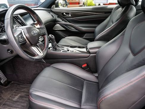 Used 2020 INFINITI Q60 Red Sport 400 w/ Carbon Fiber Package AWD/4WD image 19