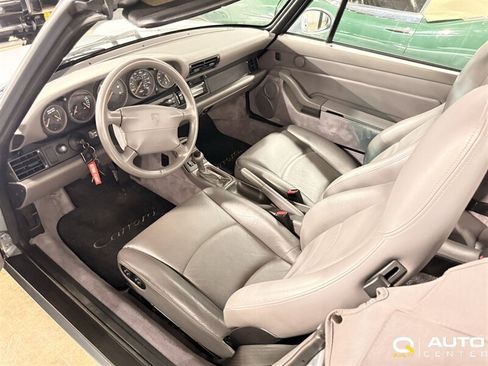 Used 1995 Porsche 911 Carrera RWD image 6