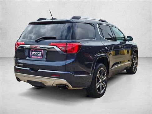Used 2019 GMC Acadia Denali w/ Technology Package FWD image 5
