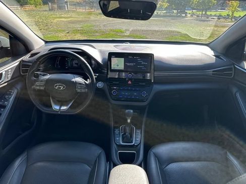 Used 2020 Hyundai Ioniq Limited FWD image 25