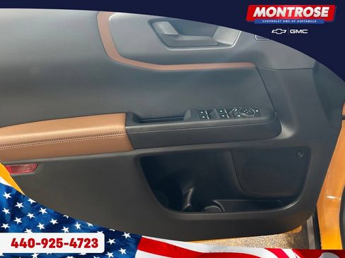 Used 2023 Ford Bronco Sport Outer Banks w/ Tech Package AWD/4WD image 9