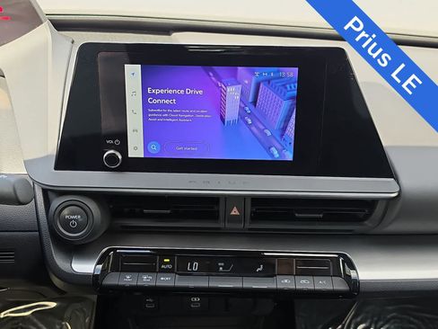 Used 2023 Toyota Prius LE FWD image 20
