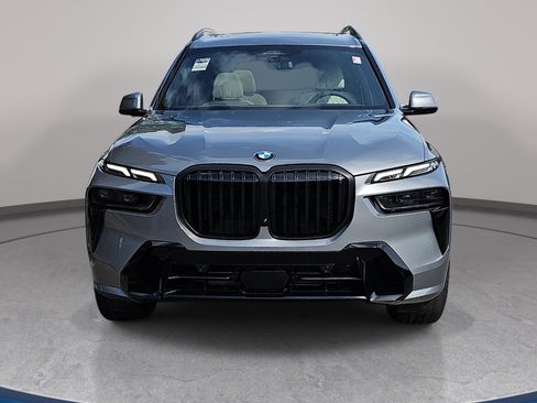 New 2026 BMW X7 xDrive40i w/ M Sport Package image 2