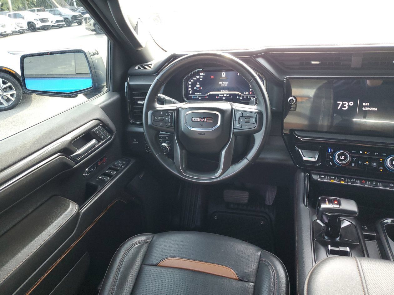 Used 2024 GMC Sierra 1500 AT4 w/ Technology Package AWD/4WD image 13