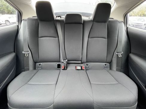 Used 2025 Toyota Corolla LE image 36