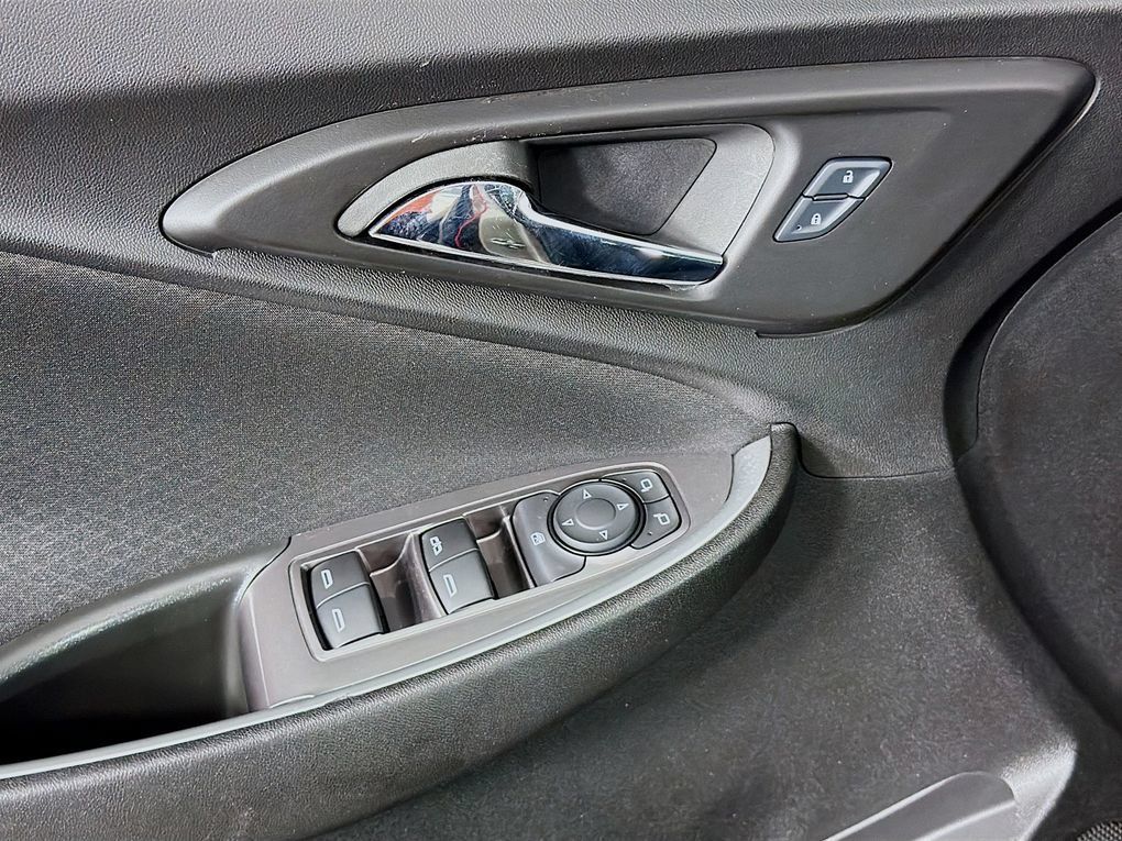 Used 2024 Chevrolet Malibu LT FWD image 23