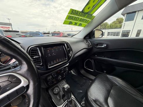 Used 2018 Jeep Compass Limited w/ Navigation Group AWD/4WD image 48