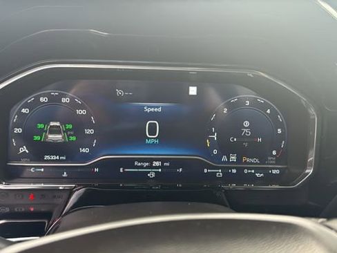 Used 2023 Chevrolet Silverado 1500 LT image 15