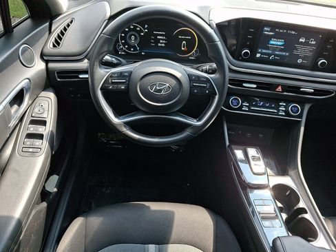 Used 2020 Hyundai Sonata SEL w/ Convenience + Sunroof Package FWD image 11