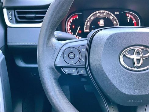 Used 2023 Toyota RAV4 LE FWD image 24