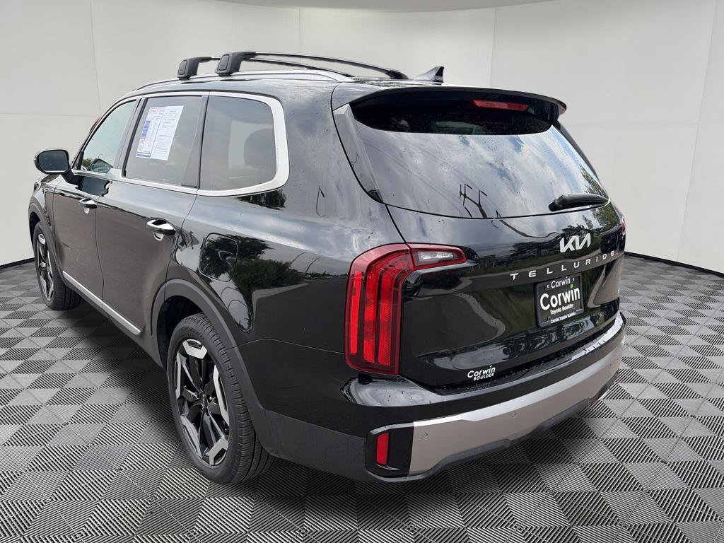 Used 2025 Kia Telluride S AWD/4WD image 7