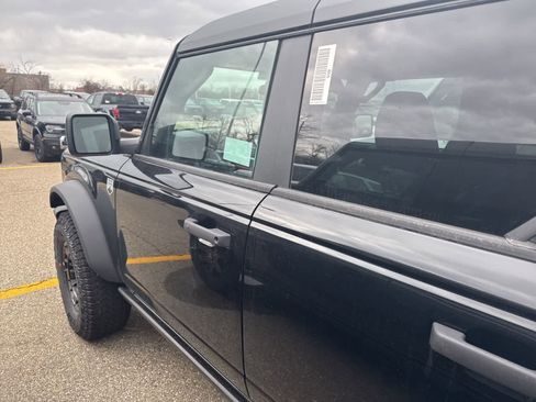 New 2026 Ford Bronco Big Bend w/ Black Diamond Package image 4