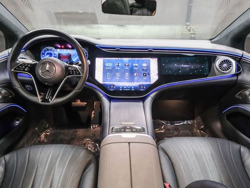 Certified 2023 Mercedes-Benz EQS 580 4MATIC Sedan image 15