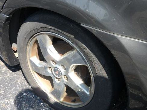 Used 2003 Pontiac Bonneville SSEi image 7