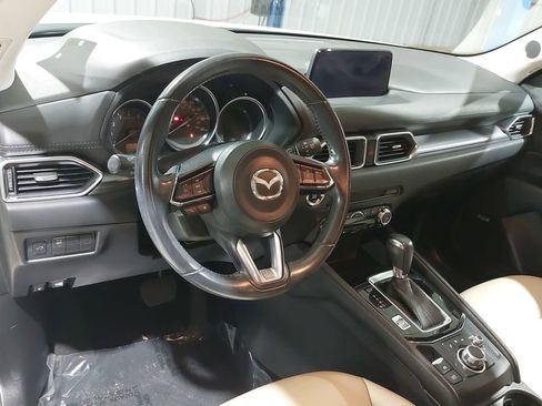 Used 2017 MAZDA CX-5 Touring w/ Preferred Equipment Package image 16