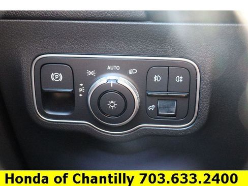 Used 2023 Mercedes-Benz GLA 250 image 17