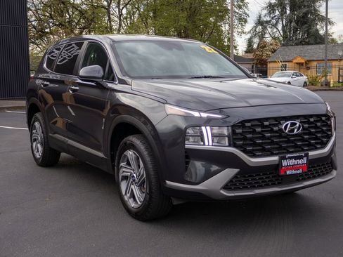 Certified 2022 Hyundai Santa Fe SE image 5