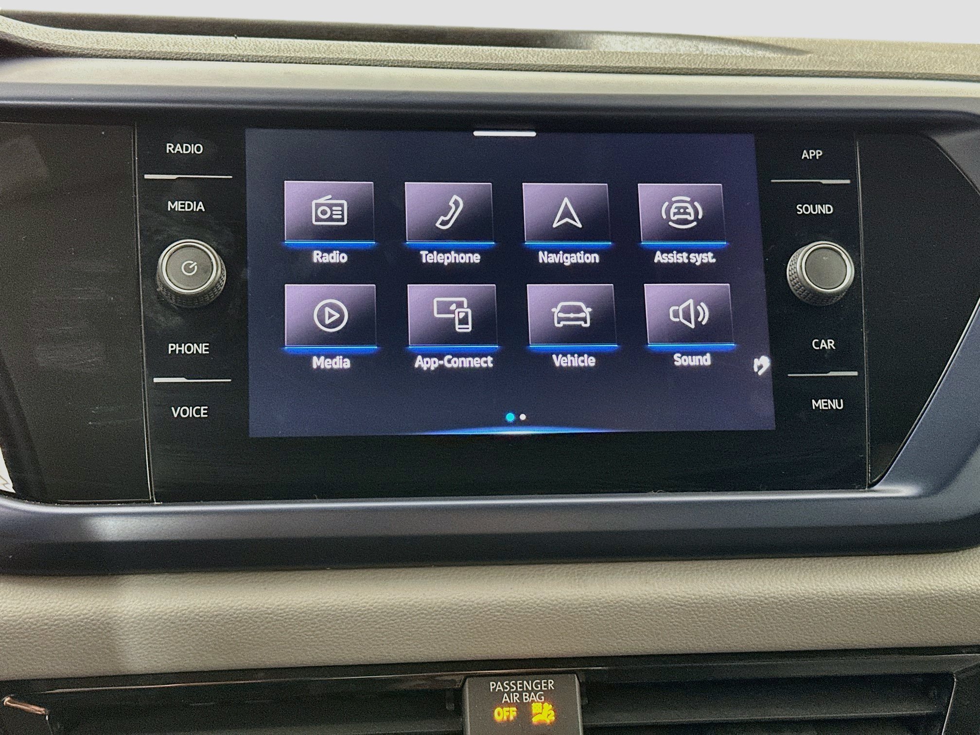 Used 2023 Volkswagen Taos SE FWD image 19