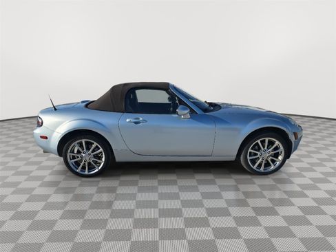 Used 2008 MAZDA MX-5 Miata Special Edition image 17