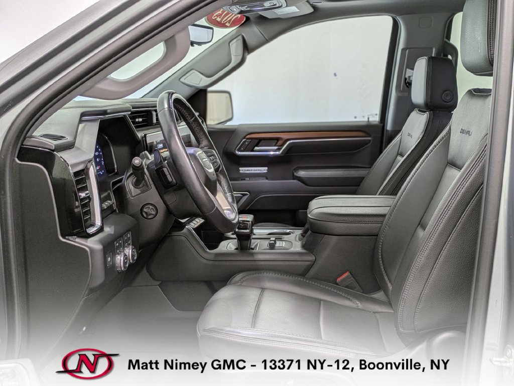 Used 2023 GMC Sierra 1500 Denali AWD/4WD image 5