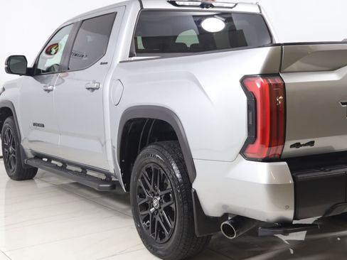 Used 2025 Toyota Tundra Limited AWD/4WD image 24