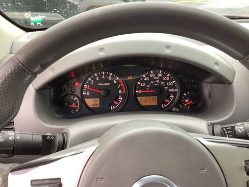 Used 2014 Nissan Frontier SV AWD/4WD image 14