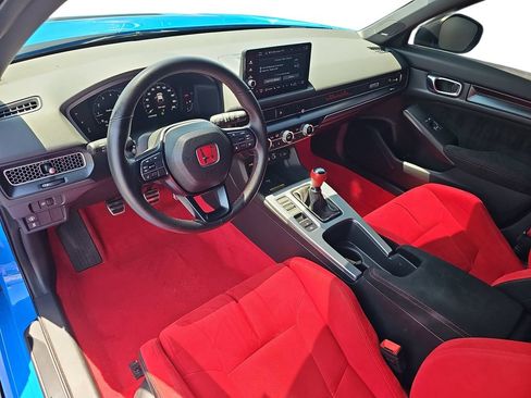 Used 2025 Honda Civic Type R image 16