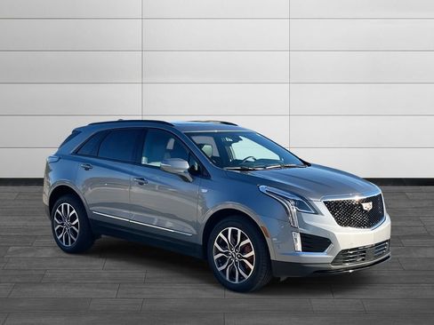Certified 2024 Cadillac XT5 Sportv w/ Platinum Package image 7