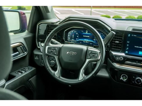 Used 2023 Chevrolet Silverado 1500 RST w/ Z71 Off-Road Package AWD/4WD image 22