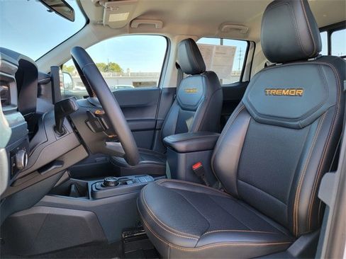 Certified 2025 Ford Maverick Tremor image 19