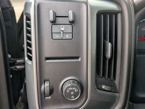 Used 2014 Chevrolet Silverado 1500 LTZ Z71 image 16